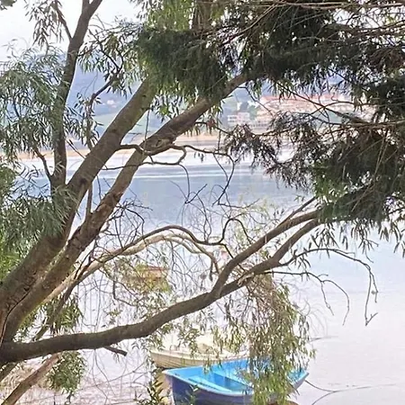 Апартаменты De Ensueno En El Bosque Y Junto Al Mar Мьенго